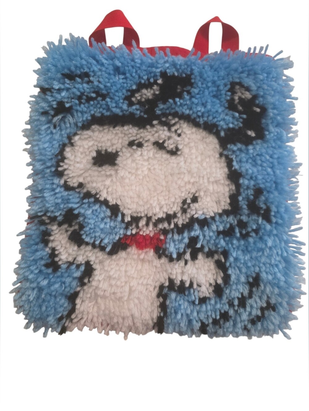 Latch Hook Blue & White Rug Plush Snoopy Design Red Accent